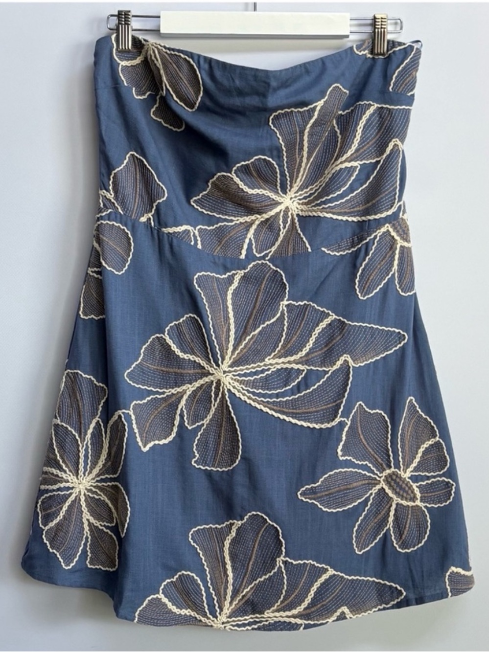 NWT Anthropologie Flat White Embroidered Strapless Mini Dress, XL - Picture 9 of 13